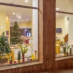 酒店 白玫瑰大酒店 3*