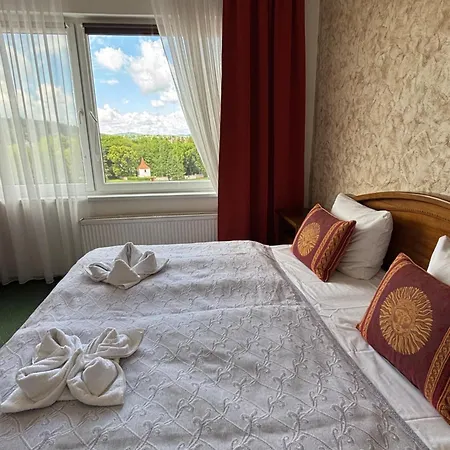 Bila Ruze Hotel Písek