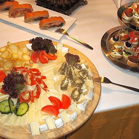 Bila Ruze Hotel