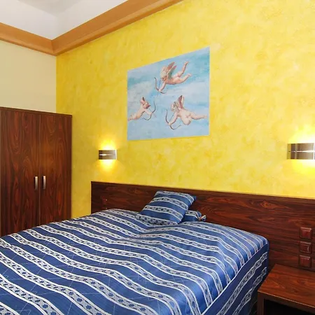 Bila Ruze Hotel