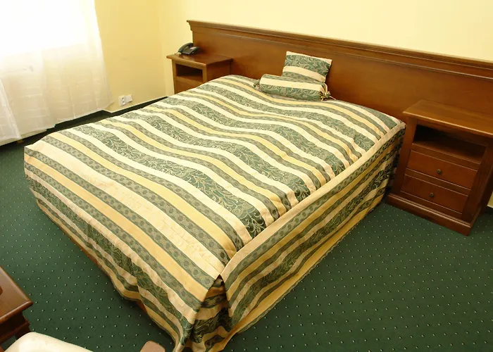 Bila Ruze Hotel 3*