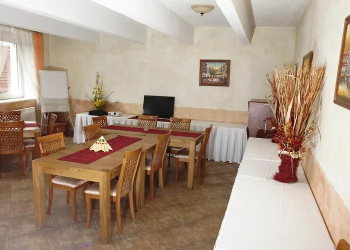 Bila Ruze Hotel Písek