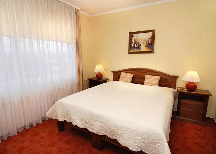 Bila Ruze Hotel Písek